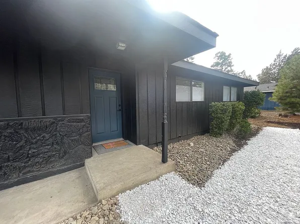 1005 NE Butler Market Rd, Bend, OR 97701
