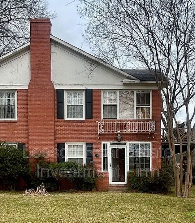 1st image of 446 Forest Ave