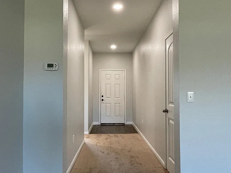 136 Voss — Photo 11