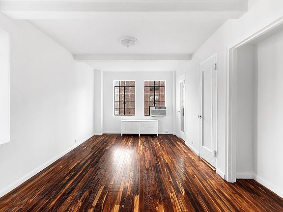 3rd image of 45 Tudor City Pl APT 1321