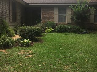 3420 Mayberry Landing Dr, Northport, AL 35473