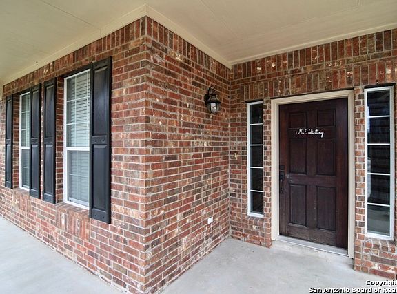 4th image of 502 Sedberry Ct