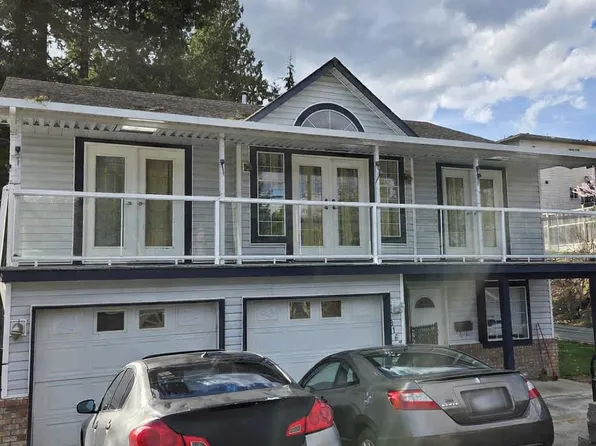 8167 Cedar St, Mission, BC V2V 3N4