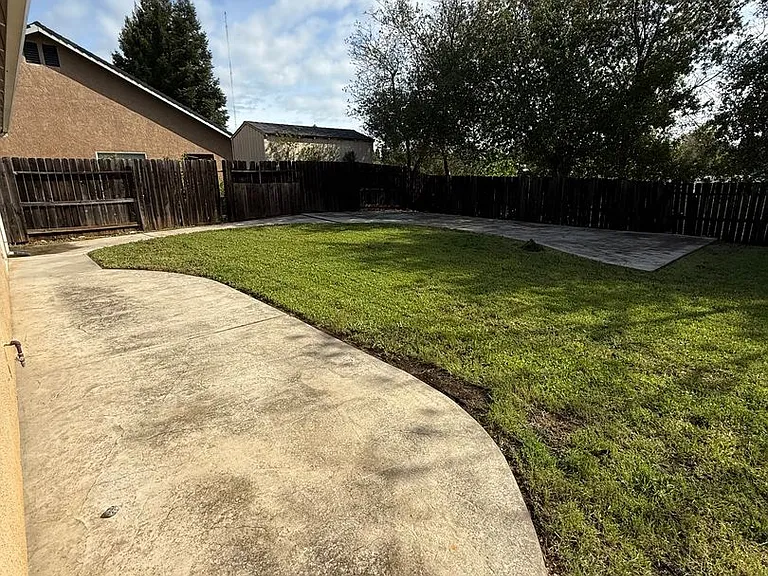 3481 Cockerill Dr — Photo 17