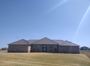 4221 Mesa Dr, Elgin, OK 73538