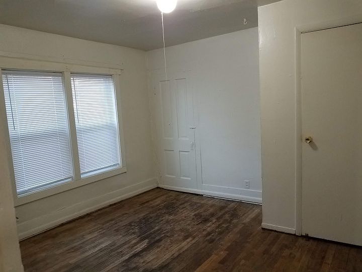2nd image of 3402 5th Ave S APT 2