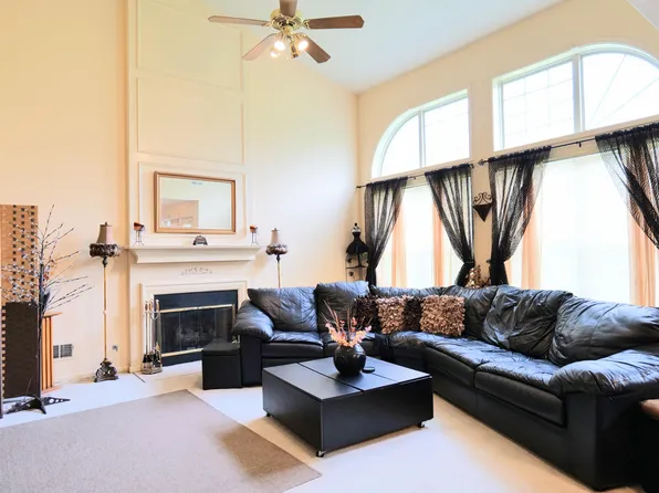 180 Bittersweet Way, Lexington, KY 40515