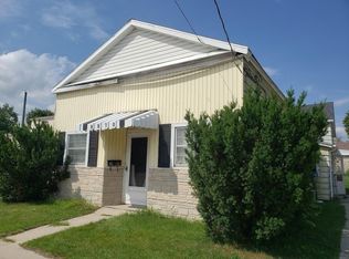 2210 Marshall St, Manitowoc, WI 54220