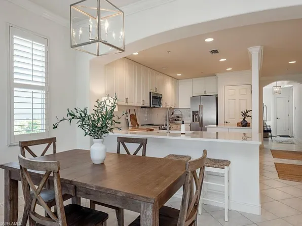 1128 Manor Lake DR #G-106, NAPLES, FL 34110