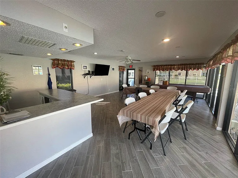 124 Dogwood Cir — Photo 38