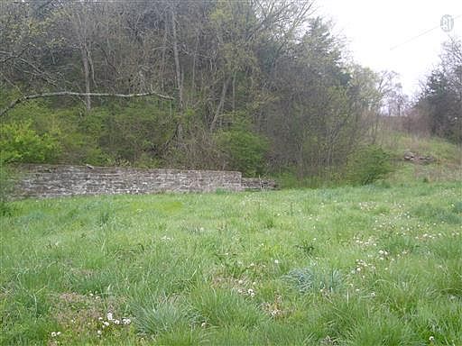 3rd image of 1 Highway 141 N