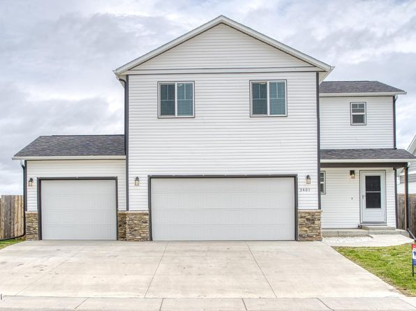 3401 Goldenrod Ave, Gillette, WY 82716
