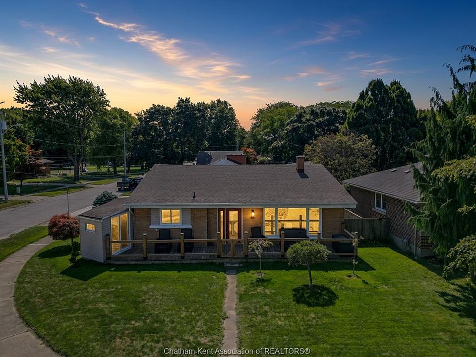 1st image of 46 Highland Dr