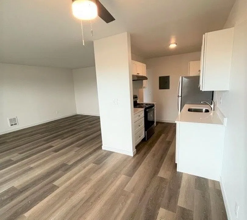 Vuemont - Renovated Modern Apartments - Renton