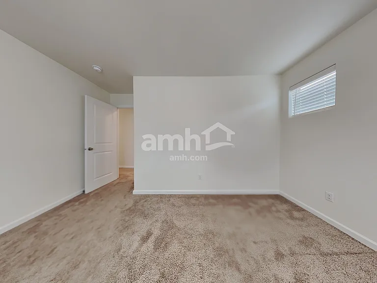 1306 W 16th Ave — Photo 8