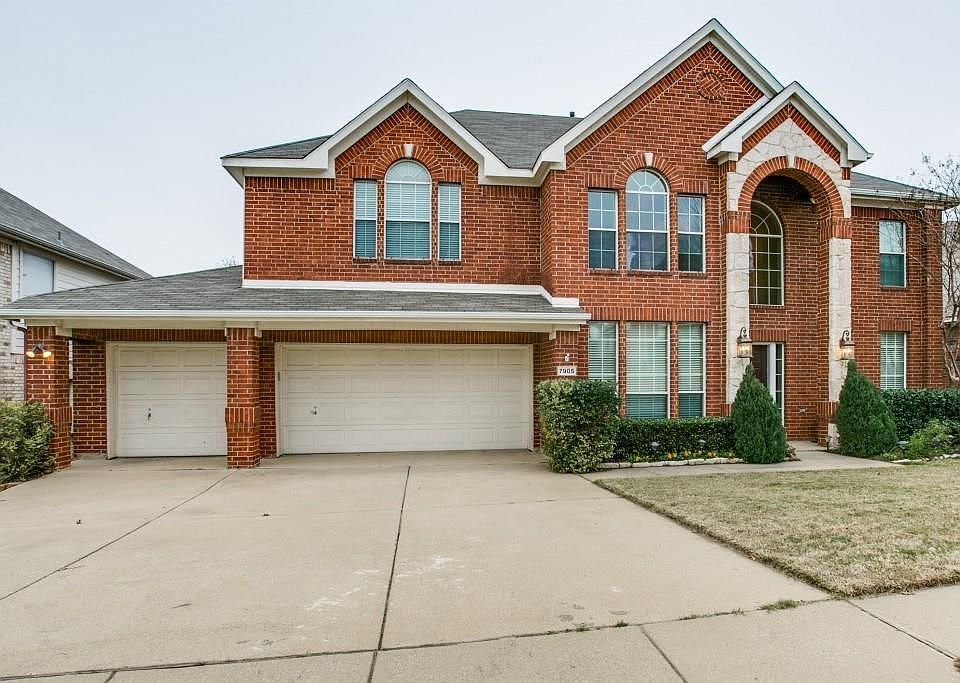 1st image of 7905 Parkwood Plaza Dr