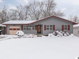 4925 N 55th St, Omaha, NE 68104