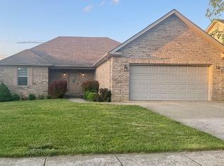 525 Southpoint Dr, Lexington, KY 40515