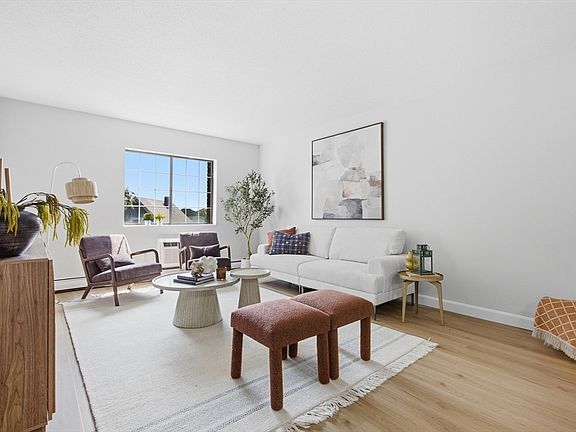 3rd image of 474 Broadway APT 25