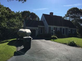 32 Gordon Ln, Yarmouth, MA 02675