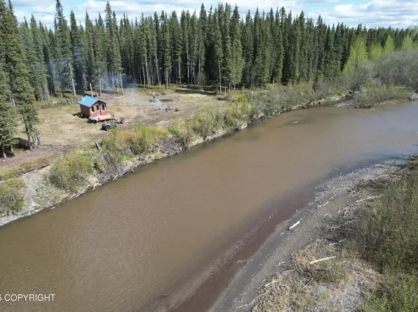 5524 Tok Cut Off #D, Gakona, AK 99586