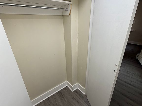 3rd image of 686 Beck St #E