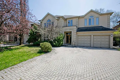 53 Aldershot Cres Photo 1