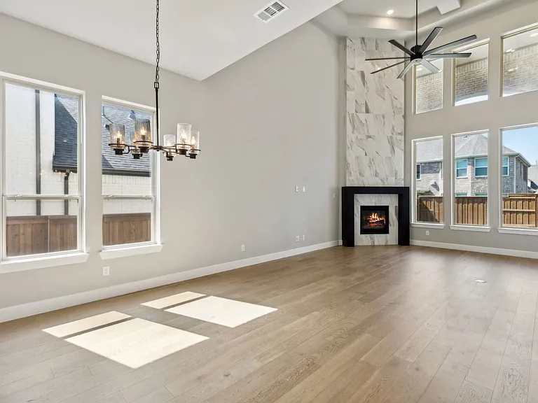 4131 Sandhills Ln — Photo 9