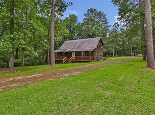 186 County Road 637, Dayton, TX 77535