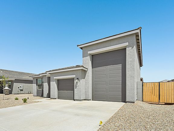Estrella Crossing - Opal RV Garage Interior Image 2