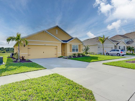 3rd image of 10519 SW Vasari Way