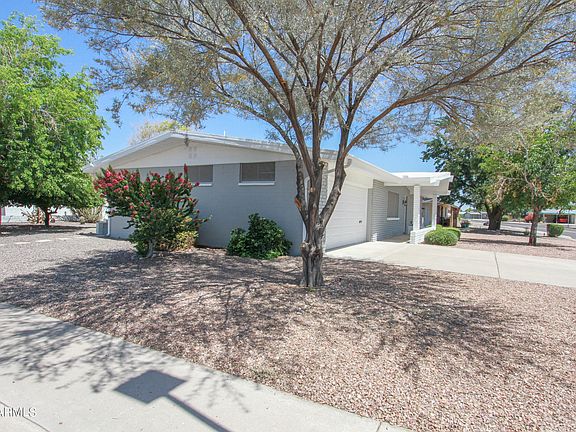 4th image of 10024 N 105TH Avenue