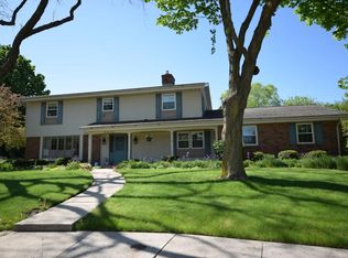 1010 Hillside Dr, Kewaskum, WI 53040