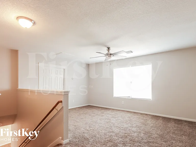 7223 Foxcrest Ln — Photo 7