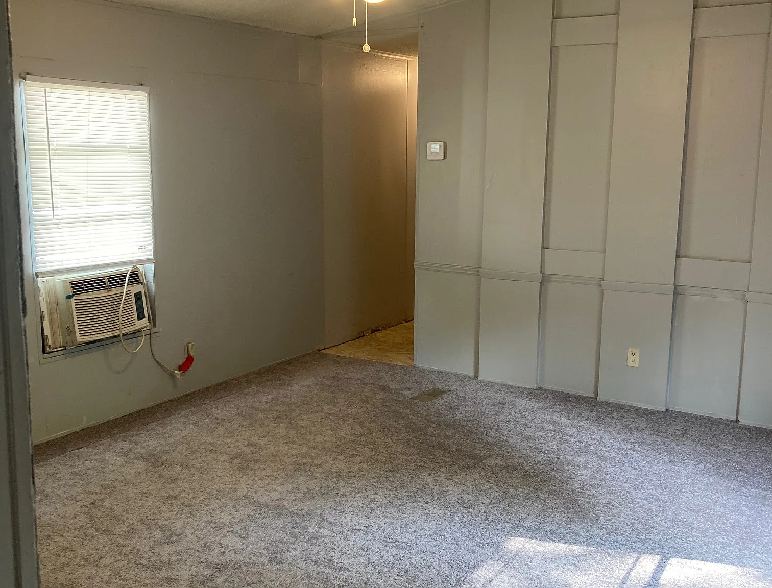3 bed, 840 sqft, $1,050 — Photo 3
