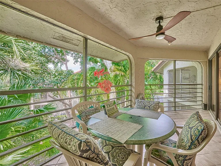 10143 Mangrove Dr #303 — Photo 37
