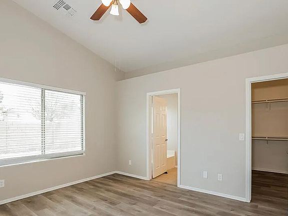 5th image of 8139 W Globe Ave