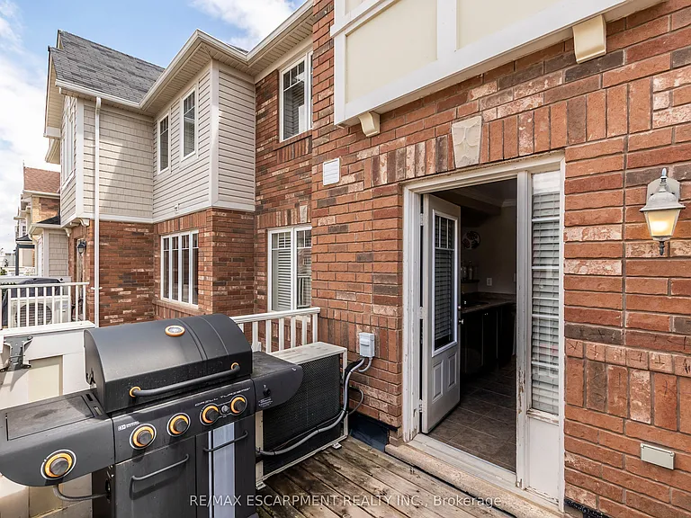 280 Wetenhall Lndg — Photo 19