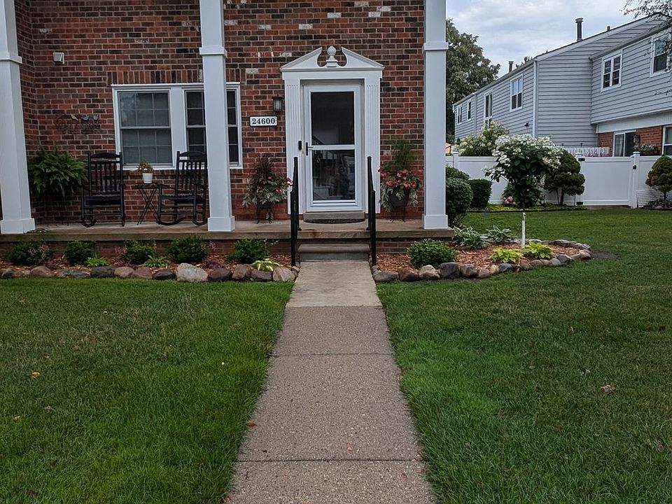 1st image of 24600 Olde Orchard St