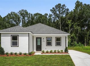 2325 Caddy Dr, Marrero, LA 70072