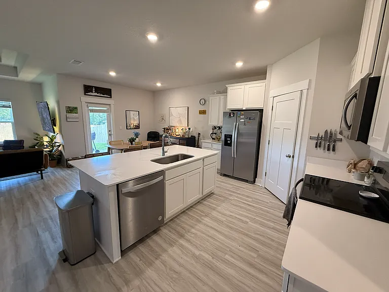 5851 Sargassum Ln — Photo 13