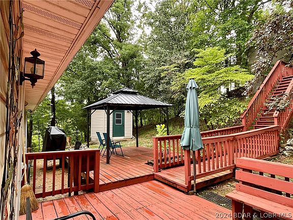 4th image of 76 Berkshire Cir