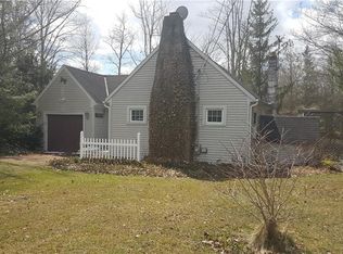 3900 Kintor Dr, Rome, OH 44085