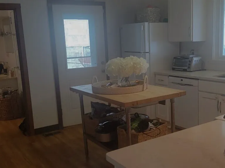655 Fairfield Beach Rd — Photo 12