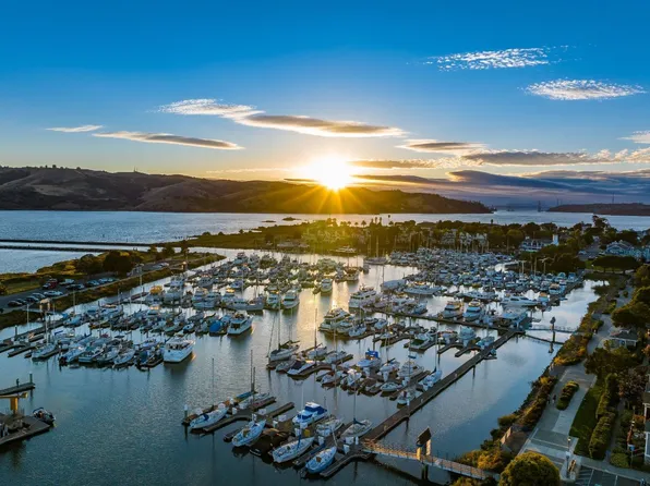 432 East E Street, Benicia, CA 94510