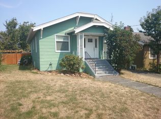 320 N 82nd St, Seattle, WA 98103