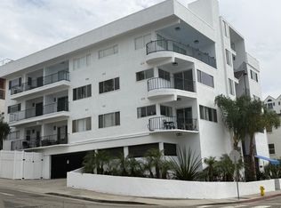 1649 Appian Way APT 210, Santa Monica, CA 90401