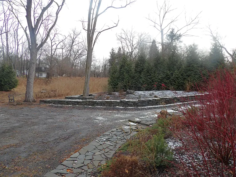 131 Montgomery St — Photo 33