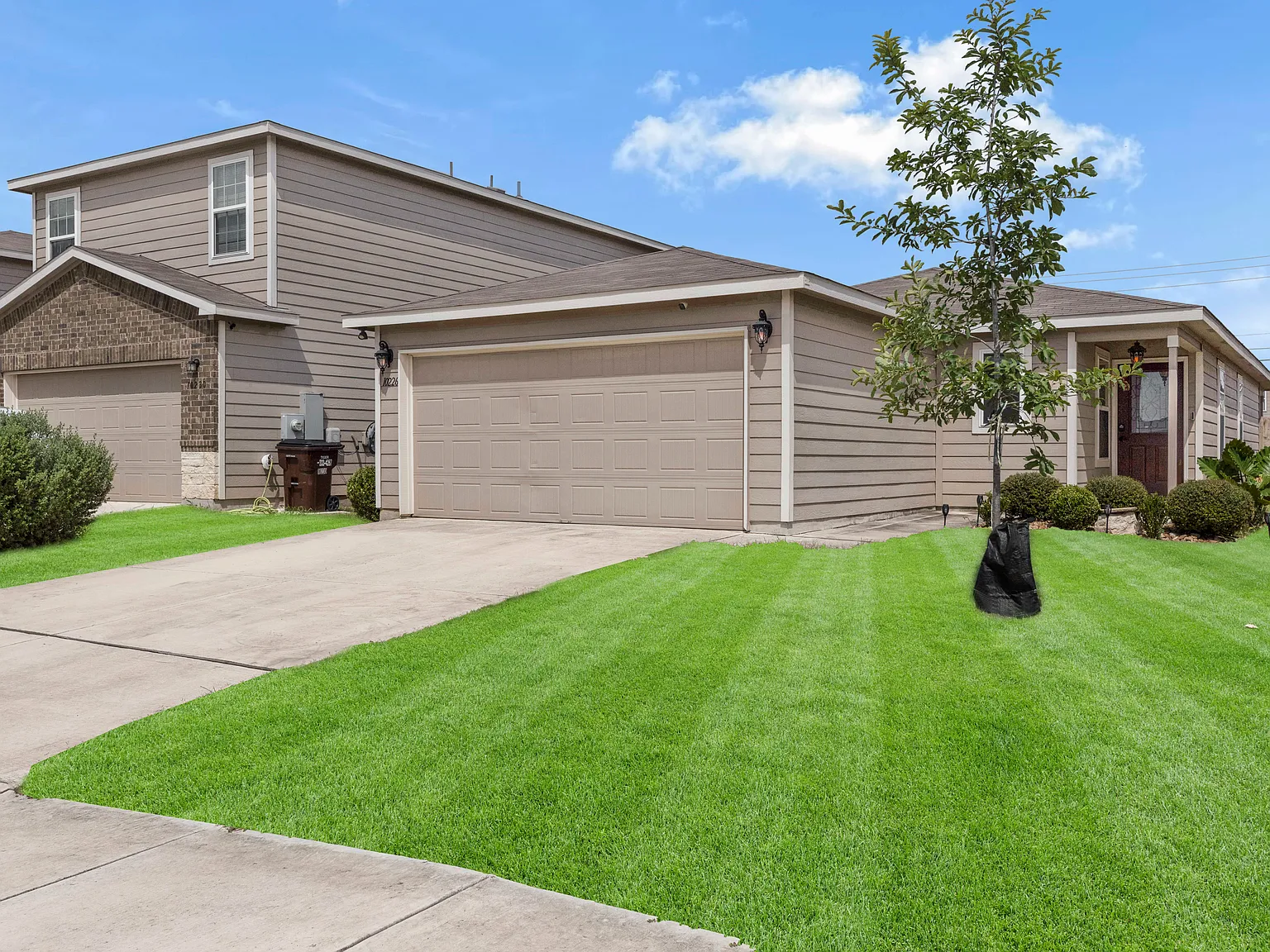 3 bed, 1204 sqft, $1,750 — Photo 2