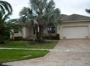 16 Blue Hill Ct, Marco Island, FL 34145